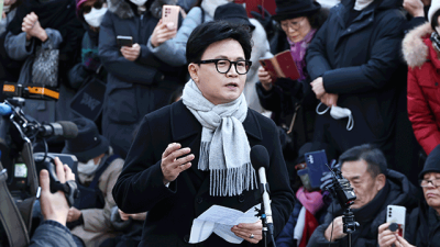 한동훈 “저는 계엄 옹호의 퇴행 막는 걸림돌…제거할 수 있으면 해보라”